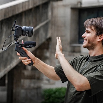 Image 2 of PGYTECH Mantispod 2.0 Remote Control Kit