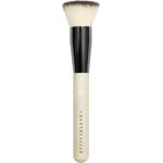 Chantecaille Buff and Blur Brush четка
