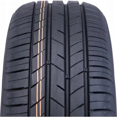 Kumho Ecsta HS52 225/45 R17 94W