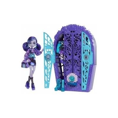 Mattel Monster High Skulltimate Secrets Midnight Garden Twyla doll