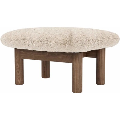 Audo Copenhagen Ottoman Brasilia, Sheepskin nature/walnut