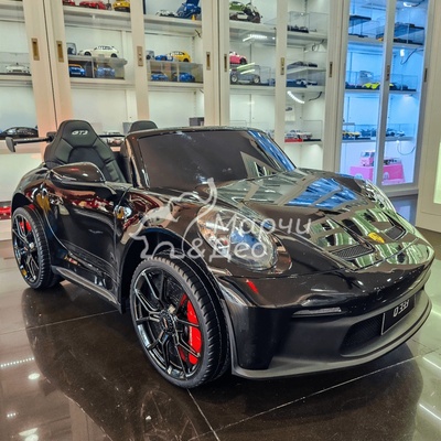 Двуместна акумулаторна кола Porsche GT3 24V/14Ah -4X4, 800W