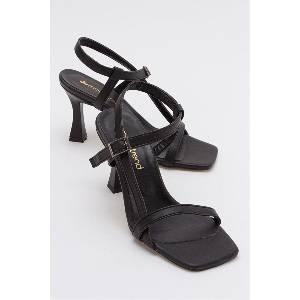 Moda Trend Дамски сандали с ток - Черни #382896 (382896_Черно)