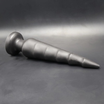 Topped Toys Spike 90 Obsidian prémiové silikonové dildo 32 x 7,1 cm