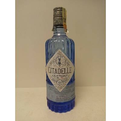 Citadelle Gin 44% 0,7 l (holá láhev)