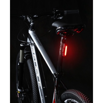 Force Cob 16 diod LED USB zadné čierne