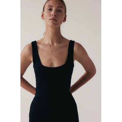 MUUV Рокля MUUV. FENDU (sukienka.dluga.FENDU)