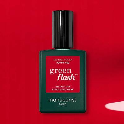Catrice MANUCURIST_Green Flash LED gelový lak na nehty makově červená 15ml