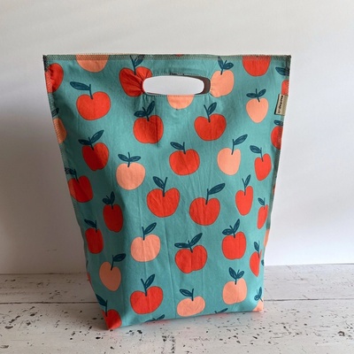 Obědová taška velká - jablka Magsbags.cz
