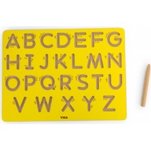 VIGA Grafomotorická deska Velká písmena která se učí psát