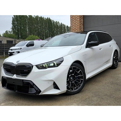 BMW M5 Touring xDrive 535 kW