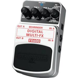 BEHRINGER FX600