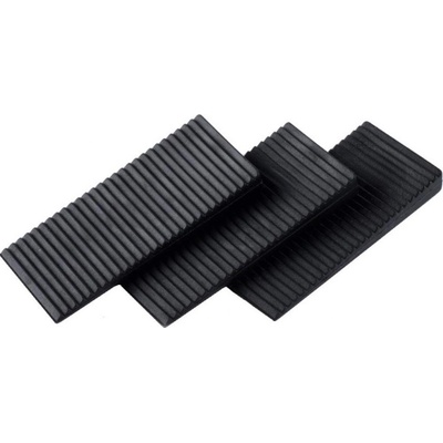 Montážne klinky plastové 70x30mm