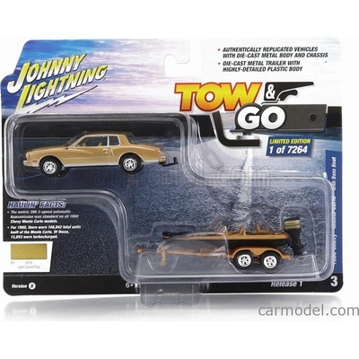 Johnny lightning Chevrolet Montecarlo 1980 With Trailer And Motorboat Zlatá Černá 1:64