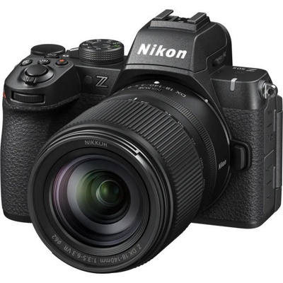 Nikon Z50 II + DX 18-140mm f/3.5-6.3 VR (VOA150K003)