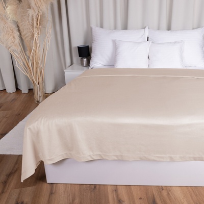 Biante Zamatový prehoz na posteľ Velvet Prémium SVP-020 Béžový 220x240 cm