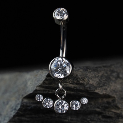 CryptoEshop Visací titanový piercing do pupíku ve tvaru půlměsíce Lunis 1,6 mm 10 mm CBJ-0864_C
