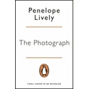 The Photograph Penguin Essentials