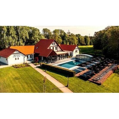 Čtyřchodové menu pro dva v oceňované restauraci Chateau Petit v Lednicko-valtickém areálu