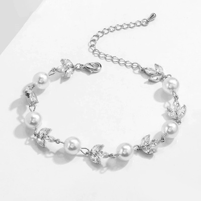 Éternelle s perlou a krystaly Yvonne NR-FSBP2223-2 stříbrná