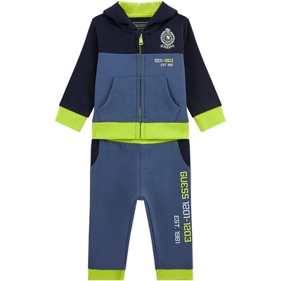Guess Спортен трицветен екип за бебе момче със суичър с качулка и цип и панталон с надписи Guess