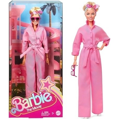 Barbie v růžovém filmovém overalu