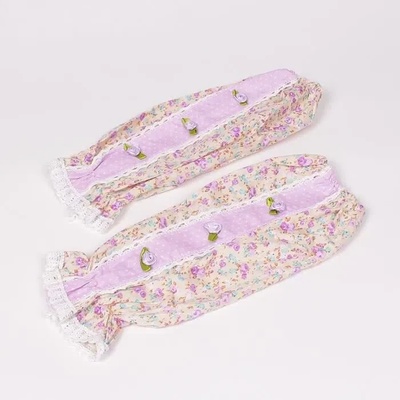 Кухненски ръкавели в бледожълто и лилаво с рози