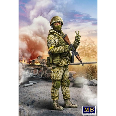 MASTER BOX LTD Ukrainian soldier Defence of Kyiv March 2022 1:24