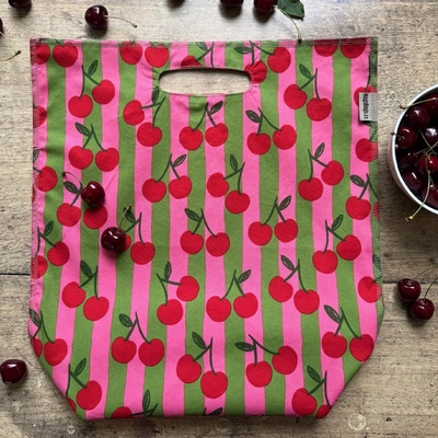 Obědová taška velká - třešně Magsbags.cz