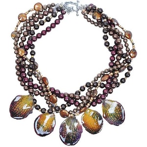 Dannyra Колие с листенца от естествена орхидея, перли Майорка и седеф Night Dream Dannyra Jewels