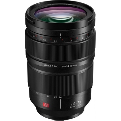 Panasonic Lumix S Pro 24-70mm f/2.8