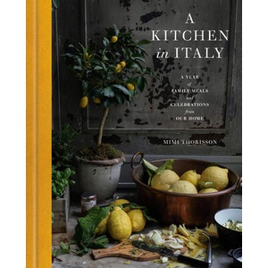 A Kitchen in Italy | THORISSON MIMI (ISBN: 9780593235218)