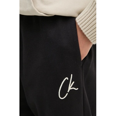 Calvin Klein Jeans Памучен спортен панталон Calvin Klein Jeans в черно с изчистен дизайн J20J224441 (J20J224441)