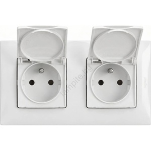 Legrand - Двойна външна домакинска розетка с рамка NILOE 250V IP44 бяла (LR0019B)