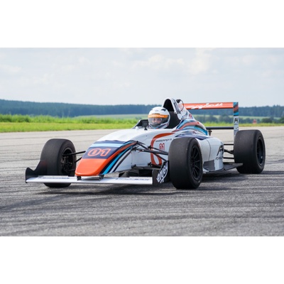 Opravdová formule - F4