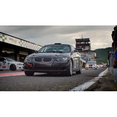 Automobilový závod okruh Most, 1 osoba, Jízda 50 - 60 minut, BMW 130i