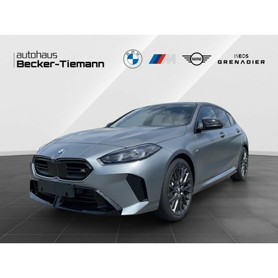 BMW M135i xDrive Exclusive 221 kW