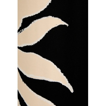 Never Fully Dressed Пола Never Fully Dressed (NFDSK690)