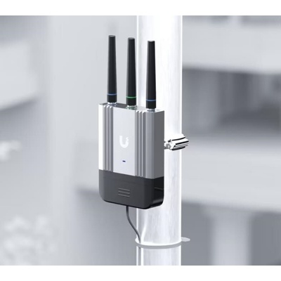 Ubiquiti UMR-Industrial