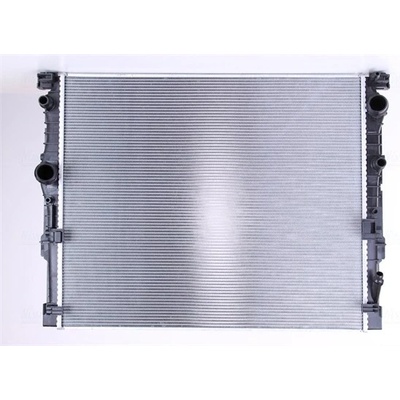 NISSENS Chladič, chlazení motoru 606236