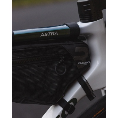 Basso Astra Disc Pop Green Sram Rival eTap AXS Microtech MrLite 2023