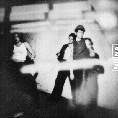 Muna - Dancing On The Wall (Limited Edition) CD