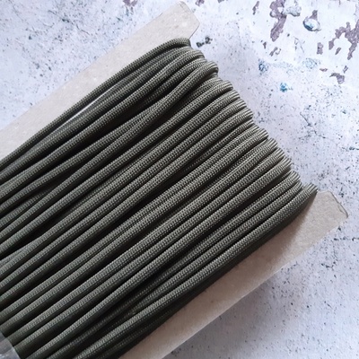 PARACORD 550 - 672 - khaki zelená - balení 25 metrů