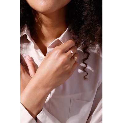 Design Letters Позлатен сребърен пръстен Design Letters (90606003PEARL)