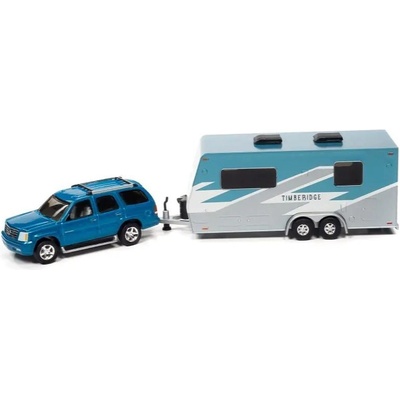 Johnny Lightning Cadillac Escalade 2005 w/Camper Trailer 1:64