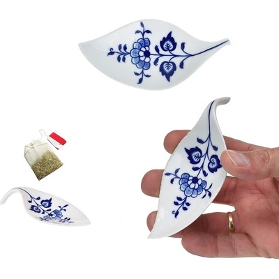 porcelán Dubí Cibulák miska na odkládání čajového sáčku lísteček originální cibulákový cibu 10654 12,4 cm