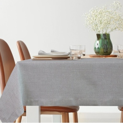 Eurofirany Stella 2 obrus 140x180cm so štruktúrou plátna pretkávaný lesklou niťou svetlosivá Polyester 140x180 cm