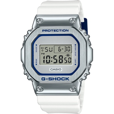 Casio GM-5600LC-7