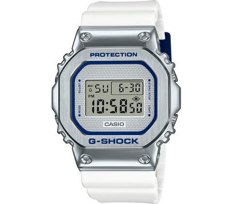 Casio GM-5600LC-7