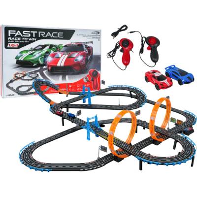 JJ Slot Autodráha 1:64 1047 cm 2 auty 2 smyčkami